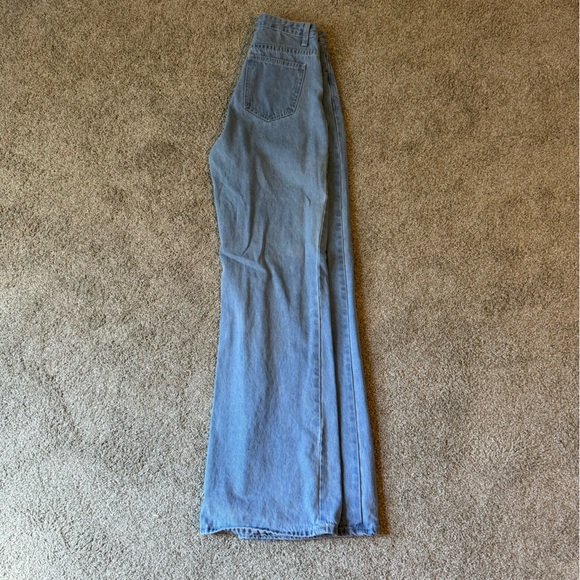 SHEIN flare jeans - Picture 2 of 3